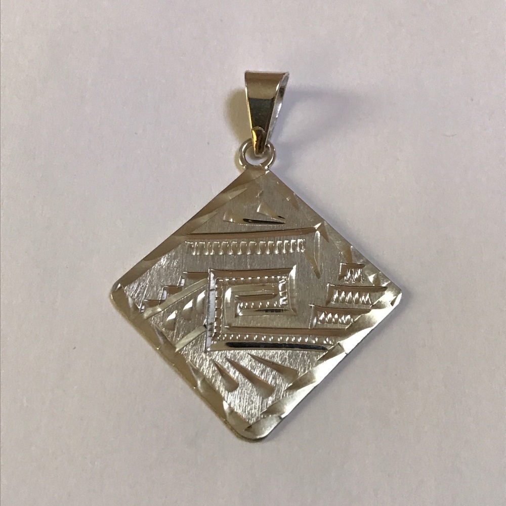 Sterling silver pendant